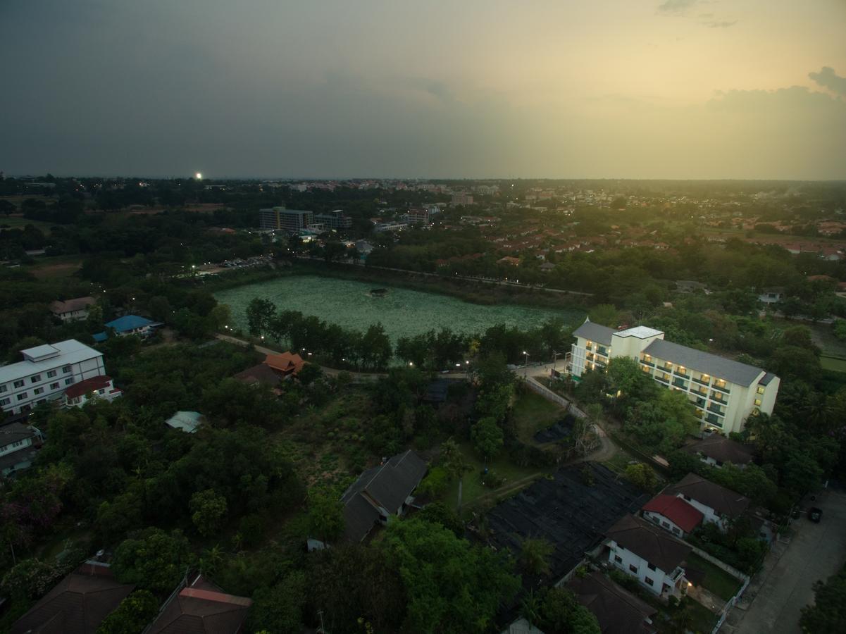 Anchan Laguna Hotel Khon Kaen Exterior foto